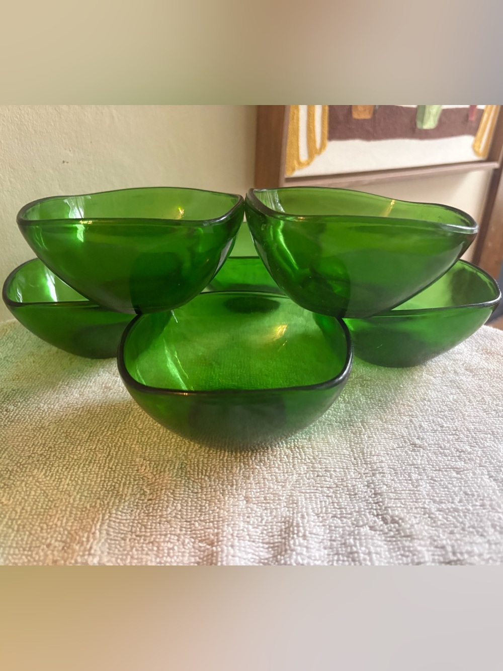 Vintage Emerald Green Glass Bowls – Set of 5 (Vereco France Style)